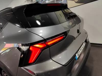 Vendo Renault Scénic E-Tech 2024 - 40990 EUR, 9000 km - AUTO.MOTO.pt