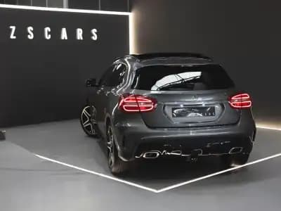 Sell Mercedes-Benz GLA 180 2016 - 23990 EUR, 126000 km - AUTO.MOTO.pt