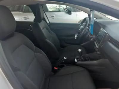 Vendo Renault Clio 2022 - 14950 EUR, 72000 km - AUTO.MOTO.pt