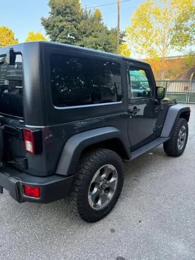 Sell Jeep Wrangler 2019 - 19900 EUR, 323000 km - AUTO.MOTO.pt