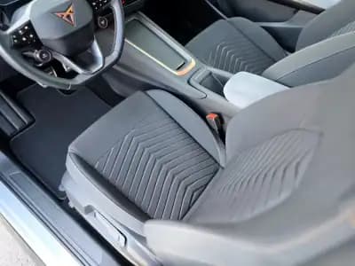 Vendo Cupra Born 2024 - 32400 EUR, 12000 km - AUTO.MOTO.pt