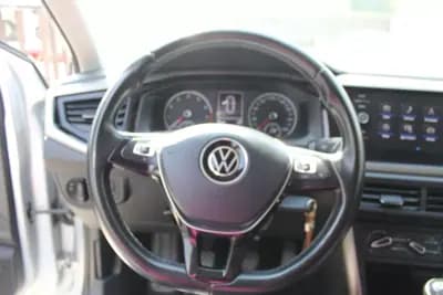 Vendo Volkswagen Polo 2021 - 14990 EUR, 84500 km - AUTO.MOTO.pt