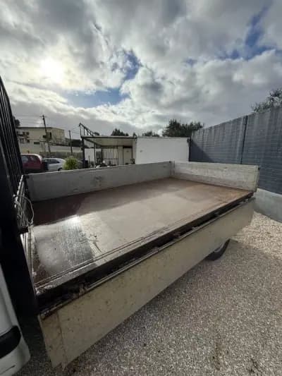 Vendo Renault Master 2001 - 4990 EUR, 399900 km - AUTO.MOTO.pt