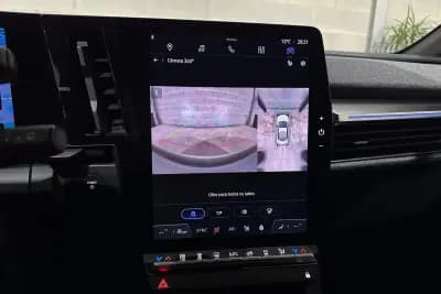 Vendo Renault Mégane E-Tech 2023 - 24450 EUR, 60913 km - AUTO.MOTO.pt