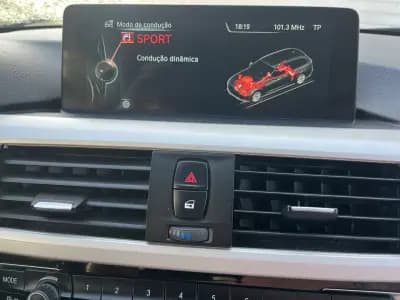 Vendo BMW 318 2015 - 13900 EUR, 260000 km - AUTO.MOTO.pt