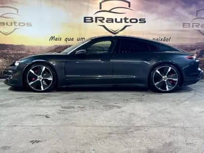 Sell Porsche Taycan 2014 - 64900 EUR, 75512 km - AUTO.MOTO.pt
