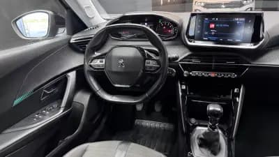 Sell Peugeot 2008 2022 - 16750 EUR, 71000 km - AUTO.MOTO.pt