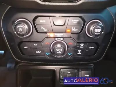 Sell Jeep Renegade 2021 - 18450 EUR, 33535 km - AUTO.MOTO.pt