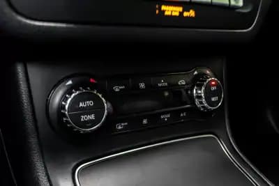 Sell Mercedes-Benz B 250 2017 - 14900 EUR, 85144 km - AUTO.MOTO.pt