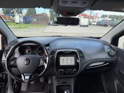 Vendo Renault Captur 2017 - 12500 EUR, 112400 km - AUTO.MOTO.pt
