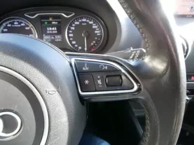 Sell Audi A3 Sportback 2015 - 17500 EUR, 195633 km - AUTO.MOTO.pt