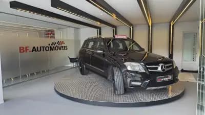 Vendo Mercedes-Benz GLK 250 2011 - 19900 EUR, 170359 km - AUTO.MOTO.pt