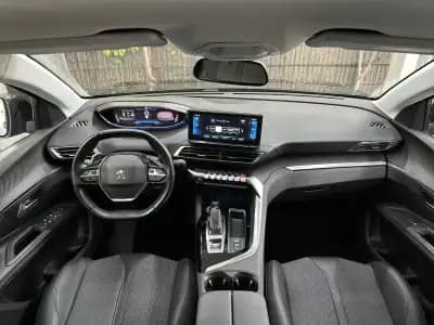 Vendo Peugeot 3008 2022 - 22900 EUR, 94000 km - AUTO.MOTO.pt