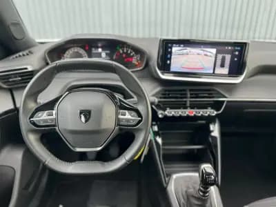 Sell Peugeot 2008 2024 - 21000 EUR, 31894 km - AUTO.MOTO.pt