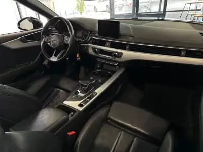 Vendo Audi A5 Cabrio 2017 - 25590 EUR, 194358 km - AUTO.MOTO.pt