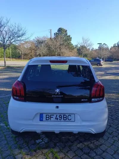 Vendo Peugeot 108 2019 - 10900 EUR, 69649 km - AUTO.MOTO.pt