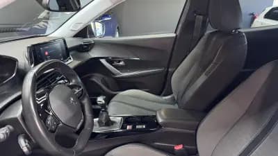 Sell Peugeot 2008 2022 - 16750 EUR, 71000 km - AUTO.MOTO.pt