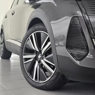 Sell Peugeot 3008 2021 - 23890 EUR, 56218 km - AUTO.MOTO.pt