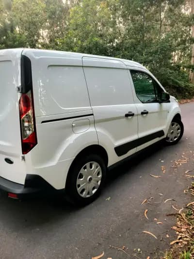 Sell Ford Transit Connect 2019 - 11990 EUR, 179000 km - AUTO.MOTO.pt