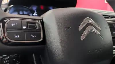 Vendo Citroën C3 VAN 2020 - 13618 EUR, 92936 km - AUTO.MOTO.pt