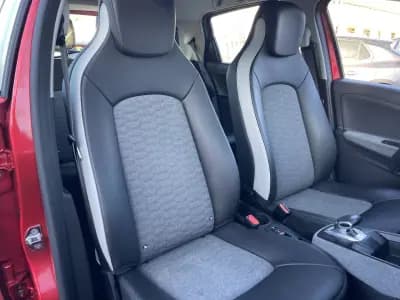 Sell Renault Zoe 2020 - 15250 EUR, 74811 km - AUTO.MOTO.pt