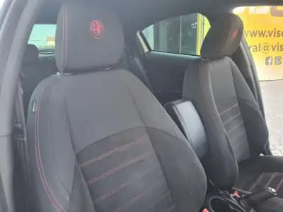 Sell Alfa Romeo Giulietta 2019 - 15790 EUR, 146000 km - AUTO.MOTO.pt