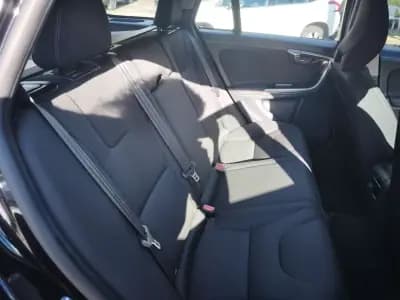 Vendo Volvo V60 2014 - 12900 EUR, 172000 km - AUTO.MOTO.pt