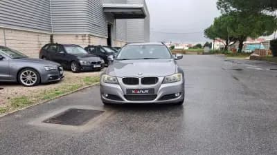 Vendo BMW 320 2010 - 12890 EUR, 157813 km - AUTO.MOTO.pt