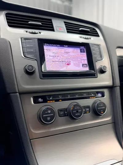 Sell Volkswagen Golf 2014 - 16750 EUR, 165000 km - AUTO.MOTO.pt