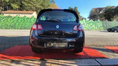 Vendo Renault Twingo 2014 - 4890 EUR, 112000 km - AUTO.MOTO.pt