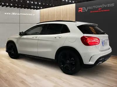 Sell Mercedes-Benz GLA 180 2015 - 21950 EUR, 22737 km - AUTO.MOTO.pt
