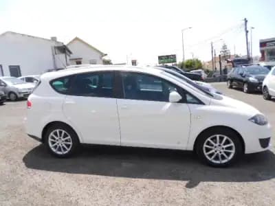 Vendo SEAT Altea XL 2011 - 10500 EUR, 183297 km - AUTO.MOTO.pt