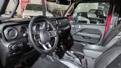 Sell Jeep Gladiator 2021 - 59900 EUR, 125181 km - AUTO.MOTO.pt
