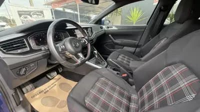 Sell Volkswagen Polo 2019 - 22990 EUR, 130000 km - AUTO.MOTO.pt