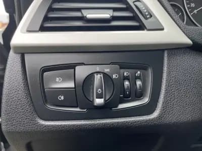 Vendo BMW 320 2013 - 13900 EUR, 220000 km - AUTO.MOTO.pt