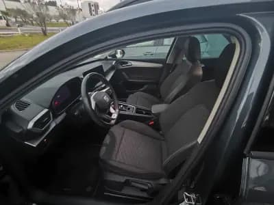 Vendo SEAT Leon ST 2021 - 22450 EUR, 93000 km - AUTO.MOTO.pt