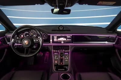 Vendo Porsche Panamera 2021 - 95000 EUR, 73819 km - AUTO.MOTO.pt