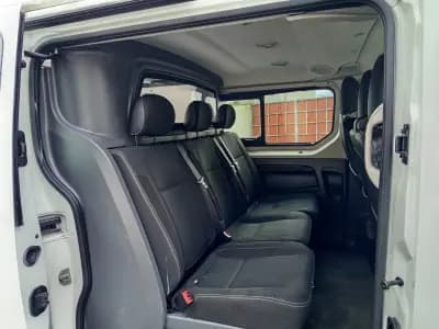 Vendo Renault Trafic 2018 - 16490 EUR, 152226 km - AUTO.MOTO.pt