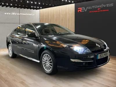 Vendo Renault Laguna 2011 - 5950 EUR, 215000 km - AUTO.MOTO.pt