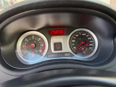 Vendo Renault Clio Break 2008 - 4900 EUR, 215000 km - AUTO.MOTO.pt