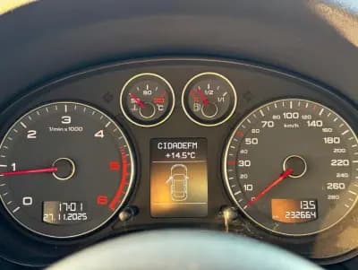 Vendo Audi A3 2012 - 9450 EUR, 232664 km - AUTO.MOTO.pt