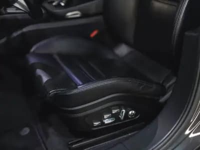 Sell Porsche Panamera Sport Turismo 2019 - 69990 EUR, 80000 km - AUTO.MOTO.pt