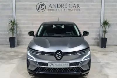 Vendo Renault Mégane E-Tech 2023 - 20950 EUR, 72823 km - AUTO.MOTO.pt