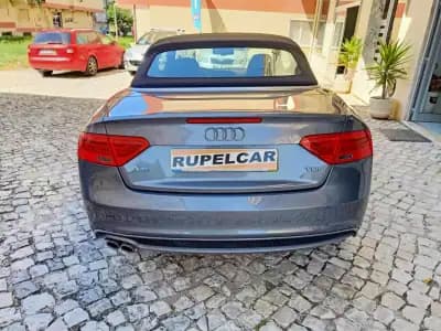 Vendo Audi A5 Cabrio 2016 - 26500 EUR, 115025 km - AUTO.MOTO.pt