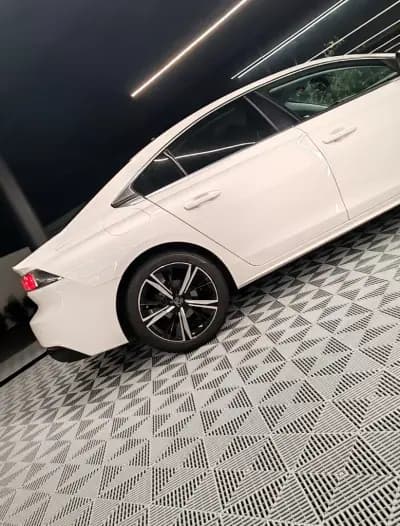 Vendo Peugeot 508 2020 - 19750 EUR, 112000 km - AUTO.MOTO.pt