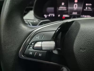 Sell Skoda Kamiq 2024 - 21000 EUR, 37200 km - AUTO.MOTO.pt