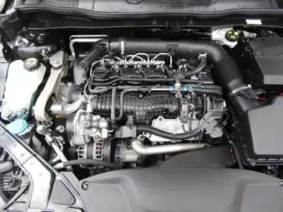 Vendo Volvo V40 2017 - 16800 EUR, 170641 km - AUTO.MOTO.pt