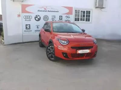Vendo Fiat 600e 2023 - 29980 EUR, 7039 km - AUTO.MOTO.pt