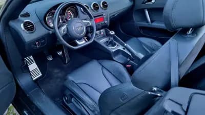 Sell Audi TT Roadster 2011 - 19500 EUR, 52000 km - AUTO.MOTO.pt