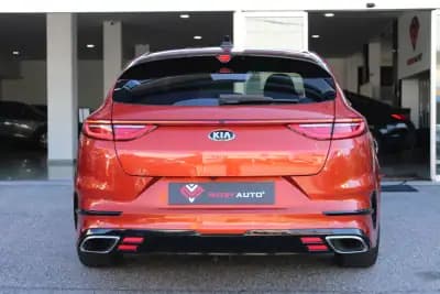 Vendo Kia ProCeed 2020 - 24750 EUR, 137140 km - AUTO.MOTO.pt